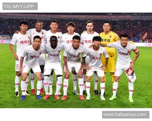 深圳足球队与上海足球队速度对决赛后分析与总结