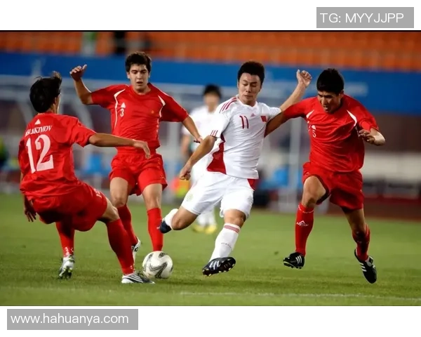 陈静回顾足球生涯的辉煌与挑战分享个人成长与未来展望